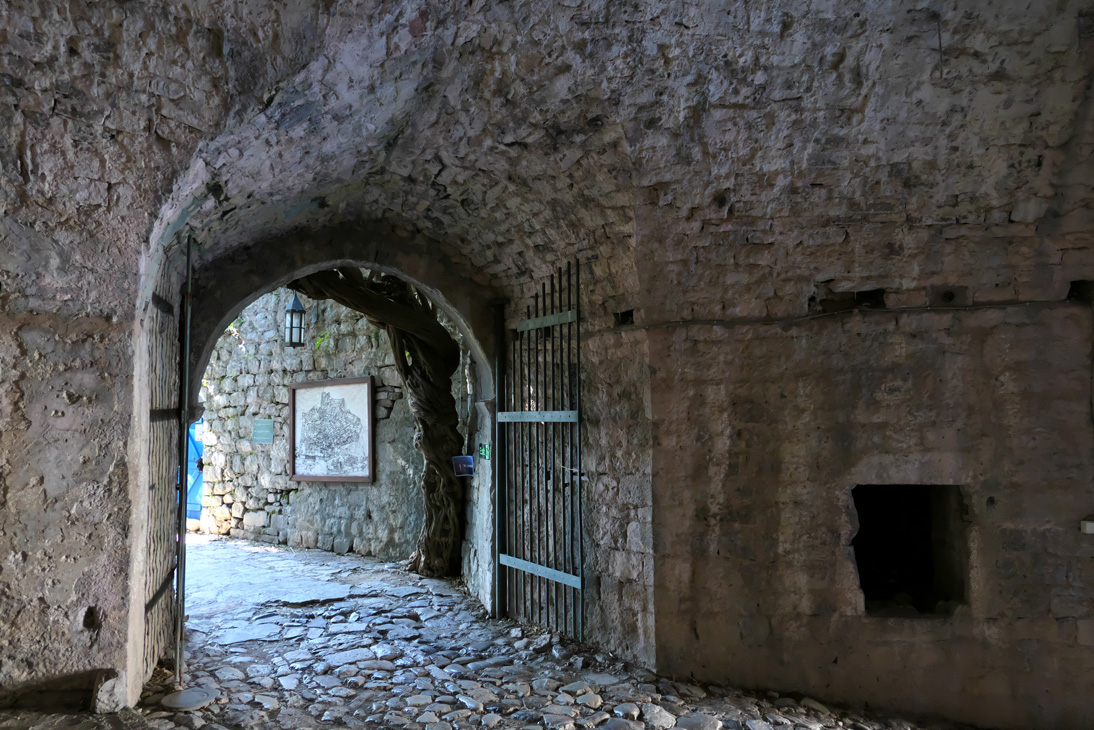 2168_Montenegro_20251014_121151_P1035064